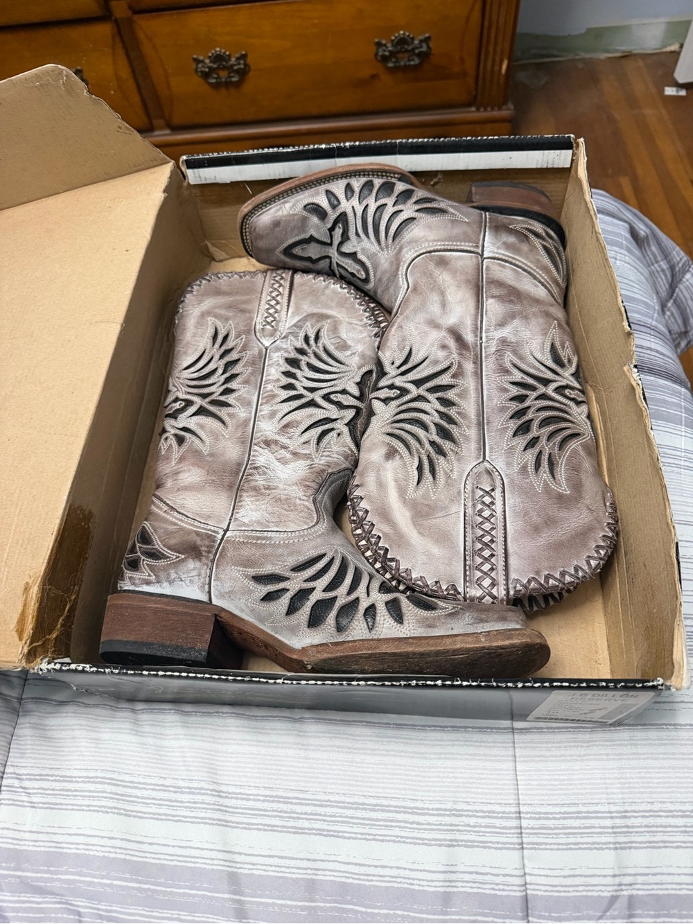 J.B. Dillon Reserve Box Label - Taupe and Black